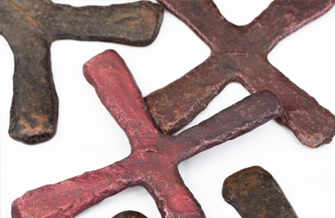 Katanga Crosses – Prestige and Magic
